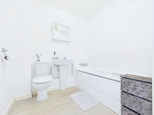 Photo 17- click for photo gallery